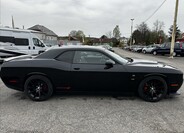 Dodge Challenger 6