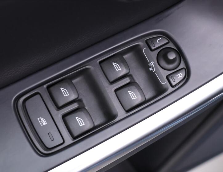 Volvo XC60 16