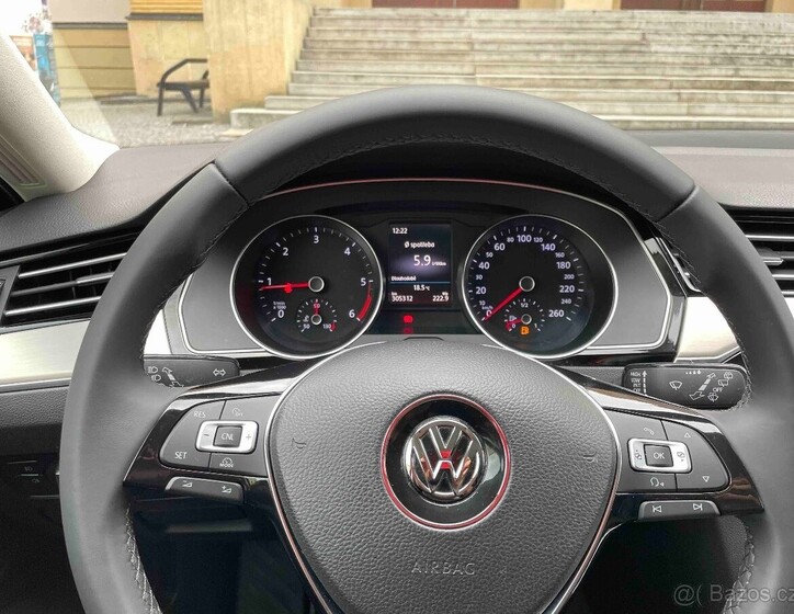 Volkswagen Passat 14