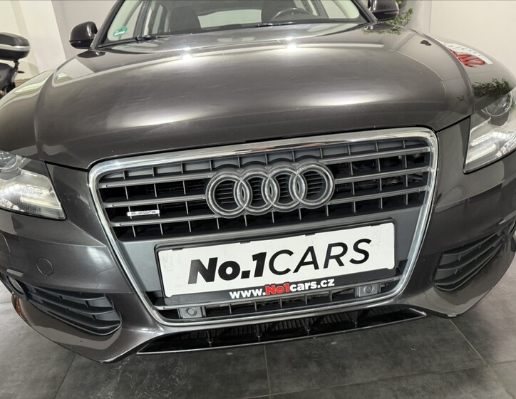 Audi A4 24