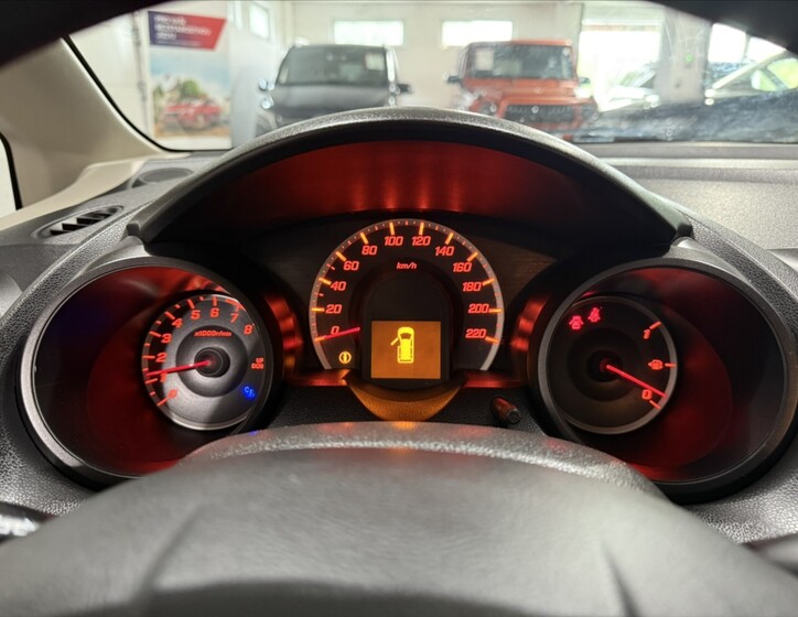 Honda Jazz 9