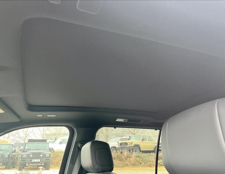 Toyota Sequoia 32