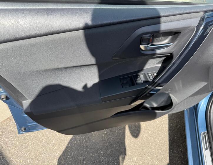 Toyota Auris 18