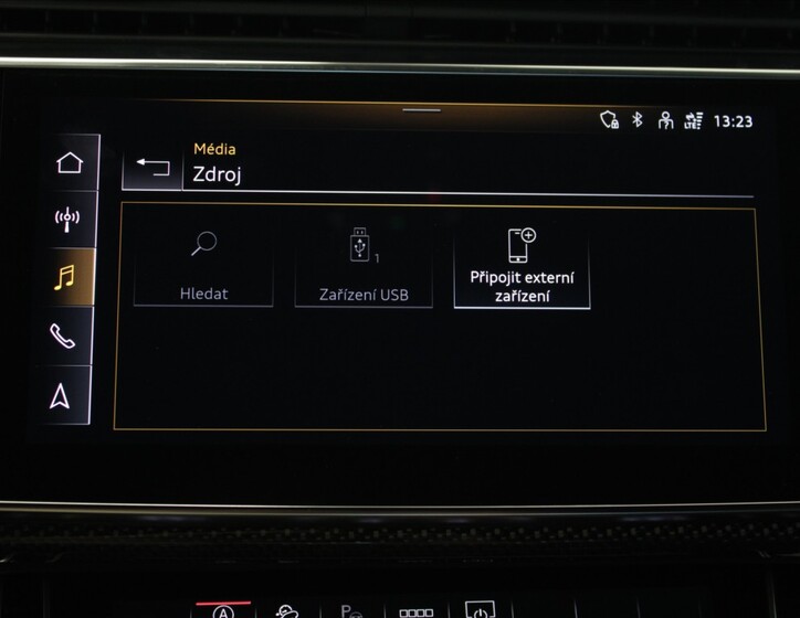 Audi Q8 16