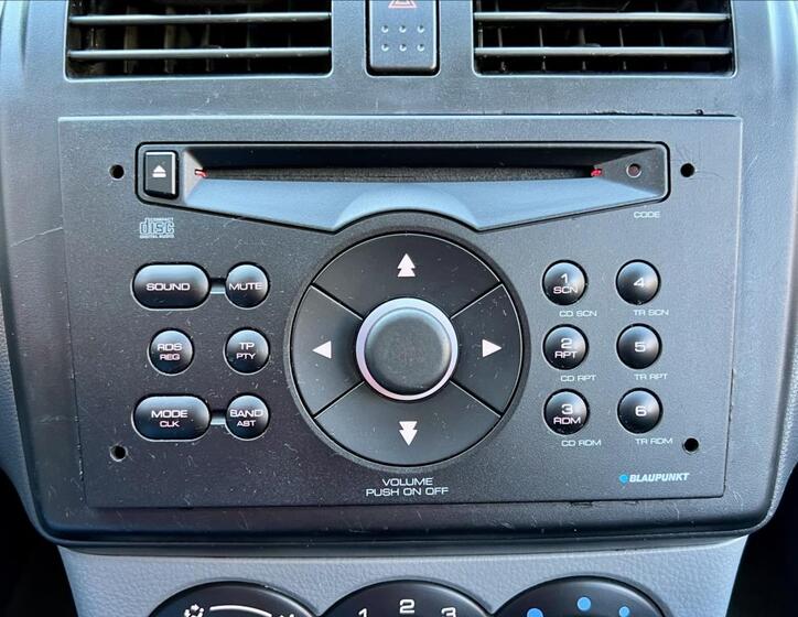 Suzuki Ignis 27