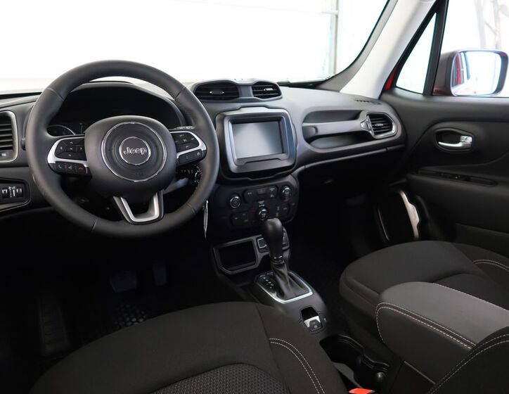 Jeep Renegade 15