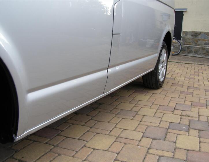 Volkswagen Caravelle 11