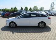 Hyundai i30 4