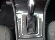 Volkswagen Golf 20