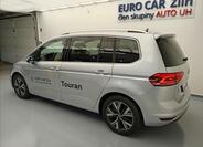 Volkswagen Touran 4