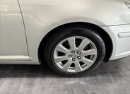 Toyota Avensis 35