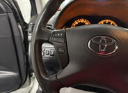 Toyota Avensis 9