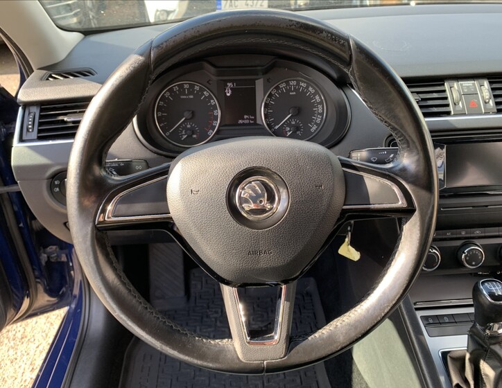 Škoda Octavia 9