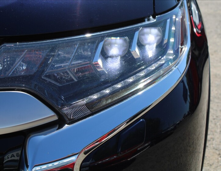 Mitsubishi Outlander 32