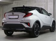 Toyota C-HR 5