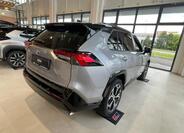 Toyota RAV4 7