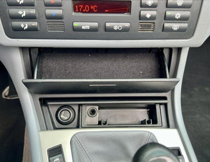BMW Řada 3 28