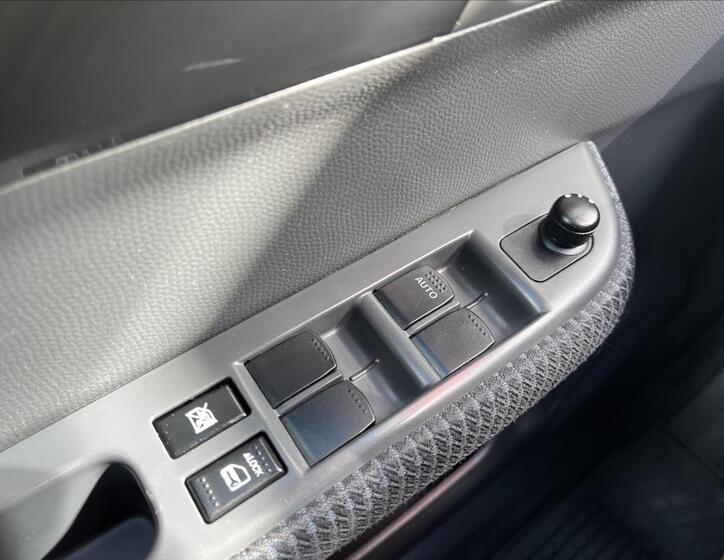 Suzuki Swift 19