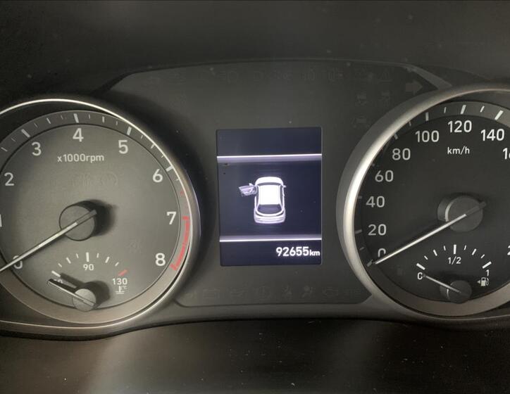 Hyundai i30 28