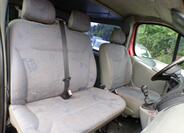Renault Trafic 13