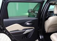 Jeep Cherokee 29