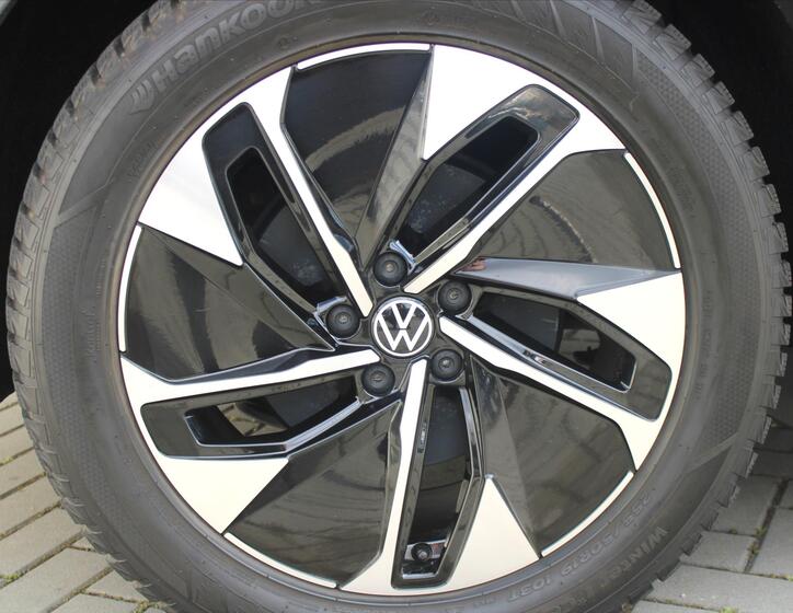 Volkswagen ID.4 19