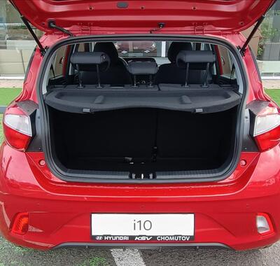 Hyundai i10 12