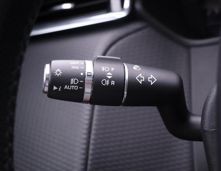 Land Rover Range Rover Velar 25
