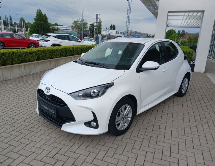 Toyota Yaris 2