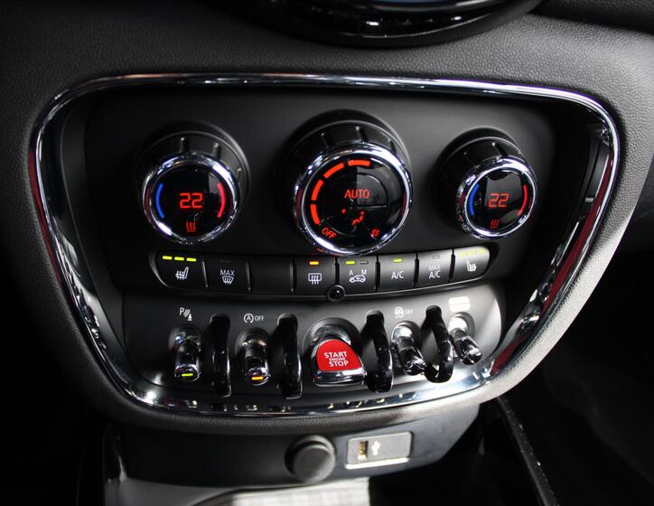 Mini Clubman 23