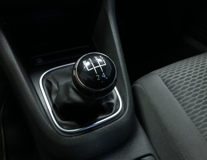 Volkswagen Golf 14