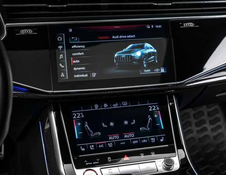 Audi SQ8 18