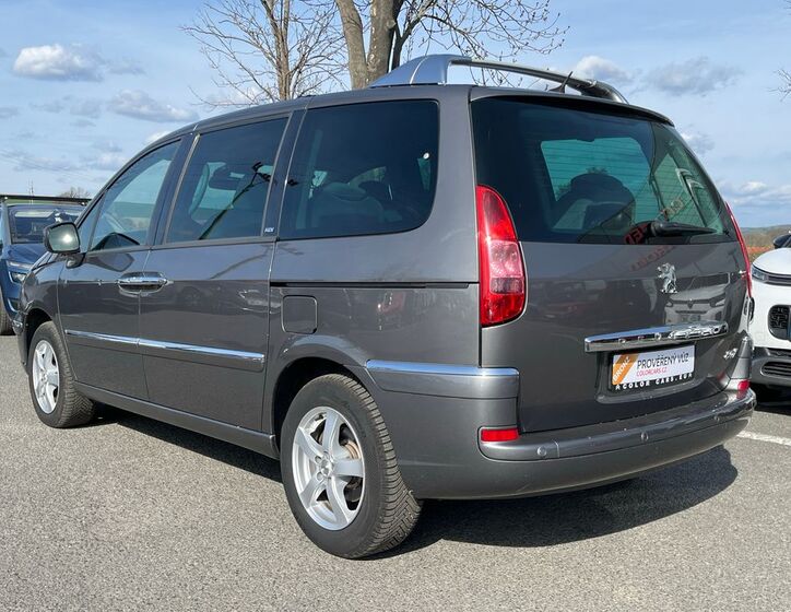 Peugeot 807 18