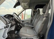 Ford Transit 9