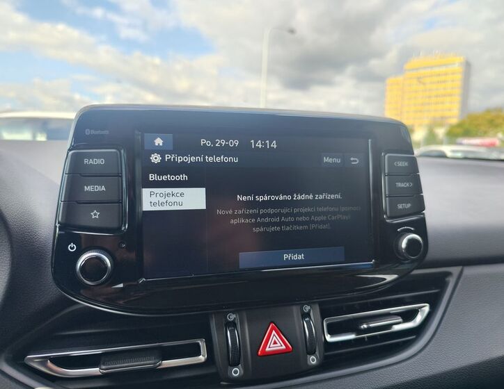 Hyundai i30 16