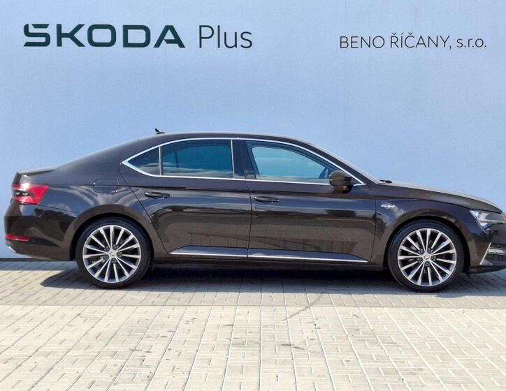 Škoda Superb 15