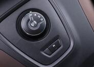 Peugeot Rifter 32