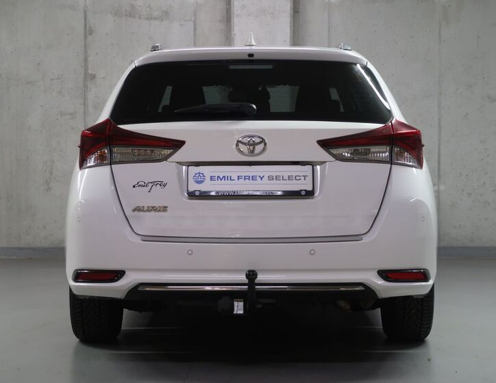 Toyota Auris 6
