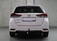 Toyota Auris 6