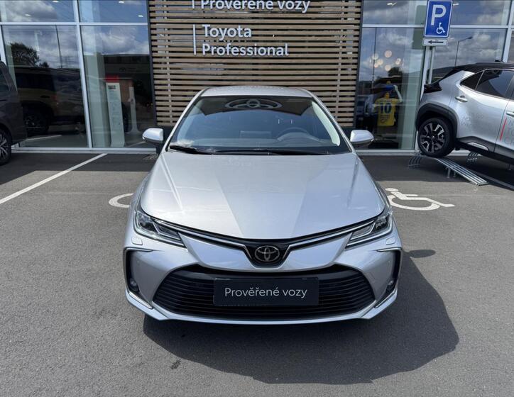Toyota Corolla 4