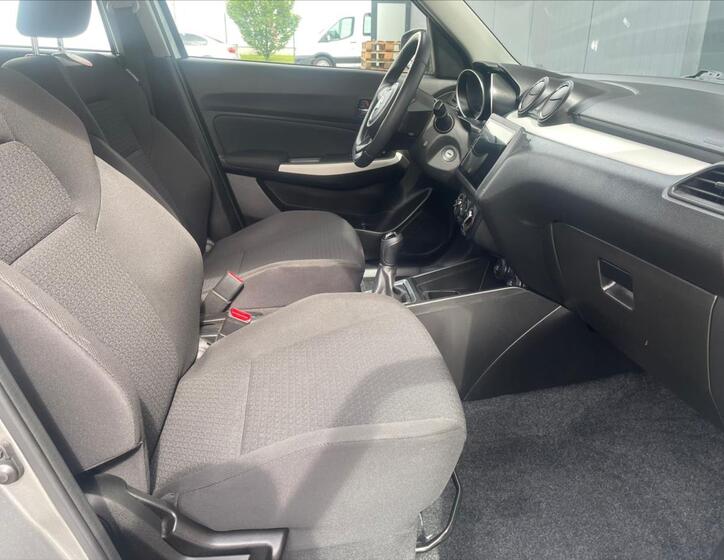 Suzuki Swift 9