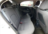 KIA Rio 10