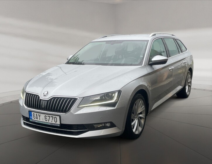 Škoda Superb 3