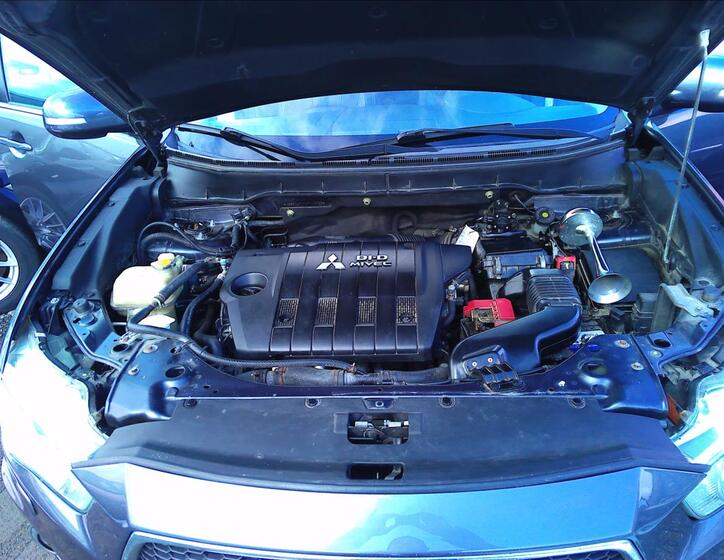 Mitsubishi Outlander 38