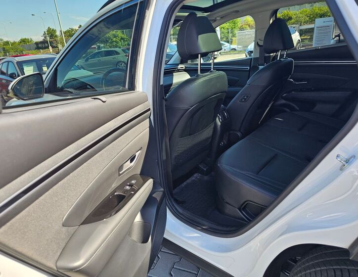 Hyundai Tucson 14