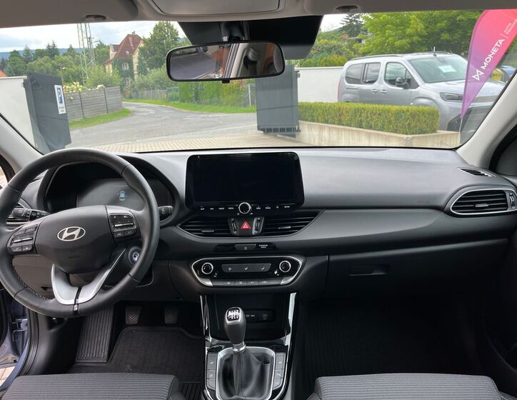 Hyundai i30 18