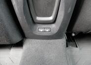 Volvo V40 27