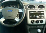 Ford Focus 13