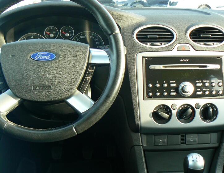 Ford Focus 13