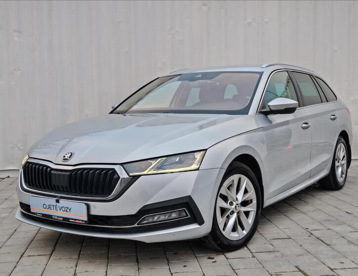 Škoda Octavia 1